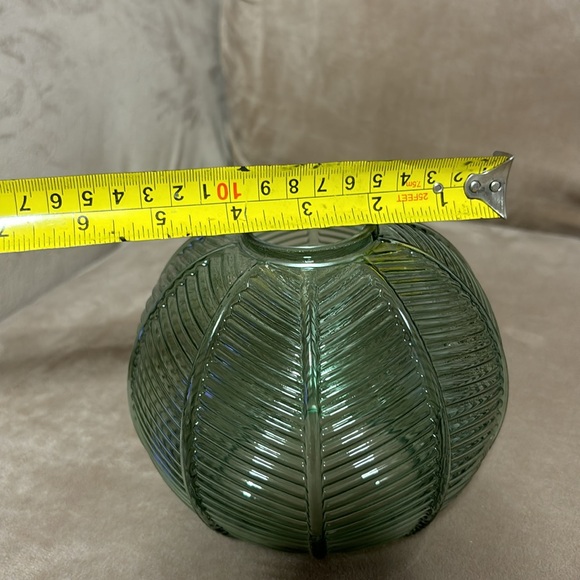 Green Pendant lighting fixture - Picture 9 of 17